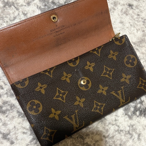 Louis Vuitton Sarah Portefeiulle Long Wallet | AUTHENTIC | Monogram - Picture 5 of 15
